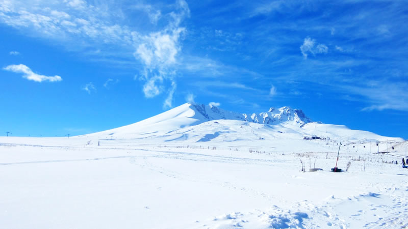 yilbasi_tatili_ersiyes_kayak_merkezi