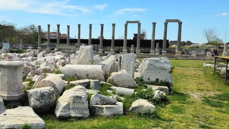 izmir_konak_smyrna_agorasi_antik_kenti